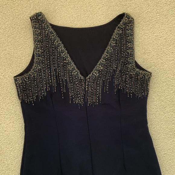 JS collections Elsa boat neck midi dress - Picture 6 of 8